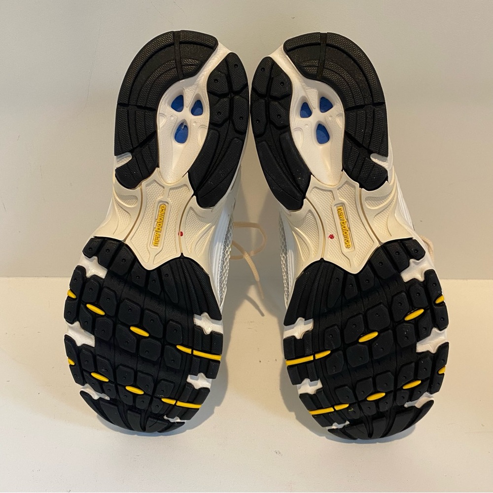 New Balance White and Yellow Women's Sneakers 0032 - Picture 13 of 15